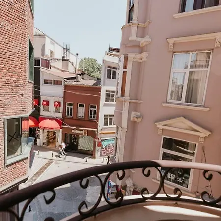 Galadoo 2nd Floor Isztambul