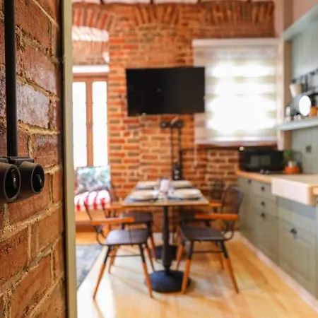 Galadoo 2nd Floor Апартаменты