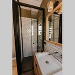 Galadoo 2nd Floor Apartament