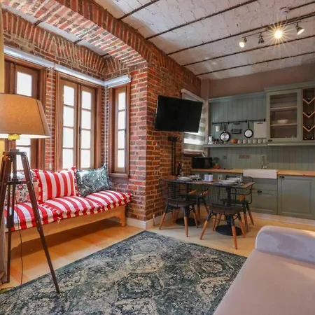 Galadoo 2nd Floor